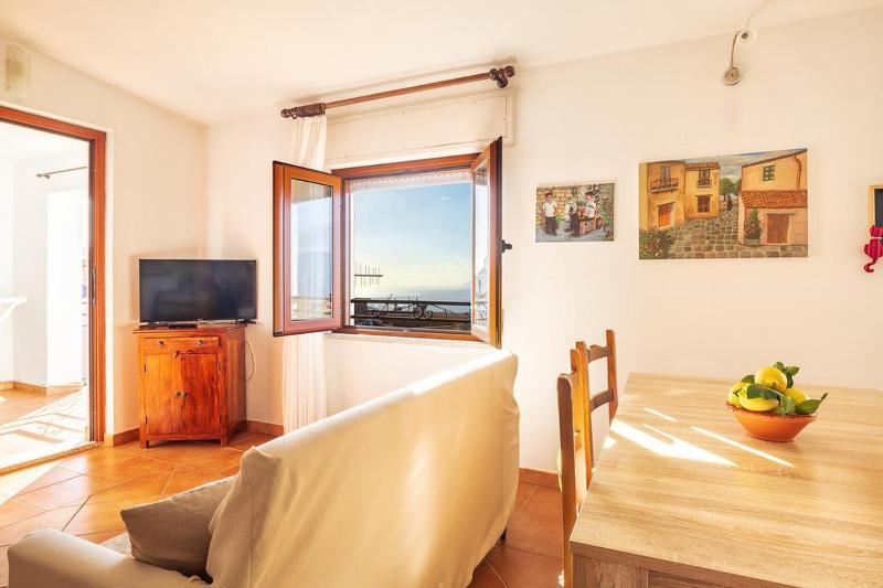 Casa Sui Tetti a Baunei - Panorama Mozzafiato