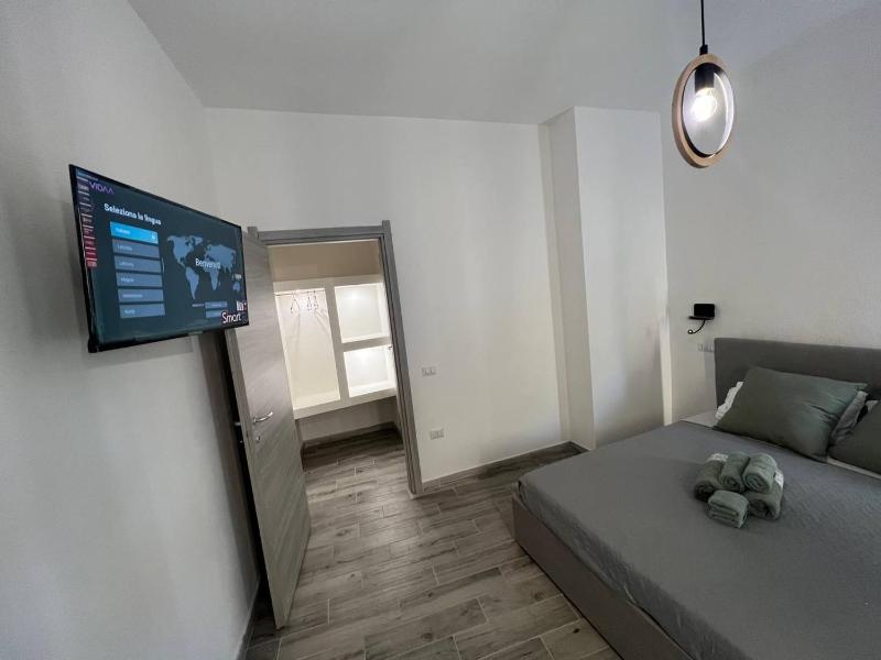 Rooms Via XX Settembre - Elegante B&B con Spa Capoterra