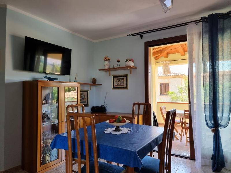 Via Toscana a Budoni - Lussuosa Casa con Giardino