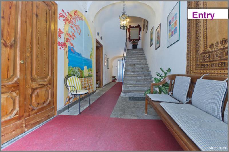 Charming Mezzanine Flat in Palermo Centre — отель с удобным расположением в Палермо
