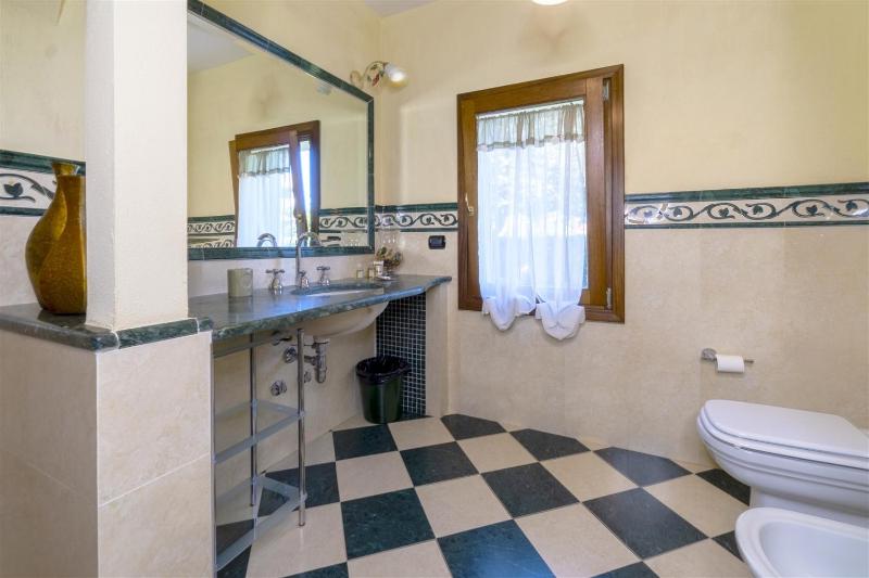 Villa D'Anna Maria a Olbia - Accogliente Guest House