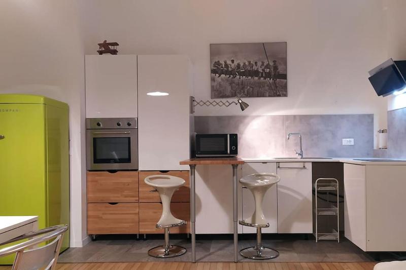 Monte Nero Apartment — отель с удобствами в Милане