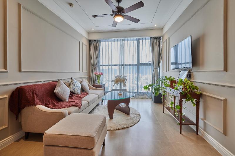 Цены на Luxury Altara Apartment in My Khe Area в Дананге