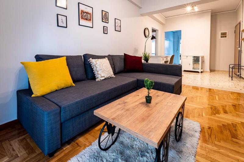 The Athenian Hideaway 2- Bedroom apartment in Thiseio — отзывы гостей и цены