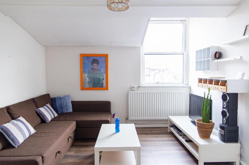 Plush Stay for Four in Central Brixton — отзывы гостей и цены