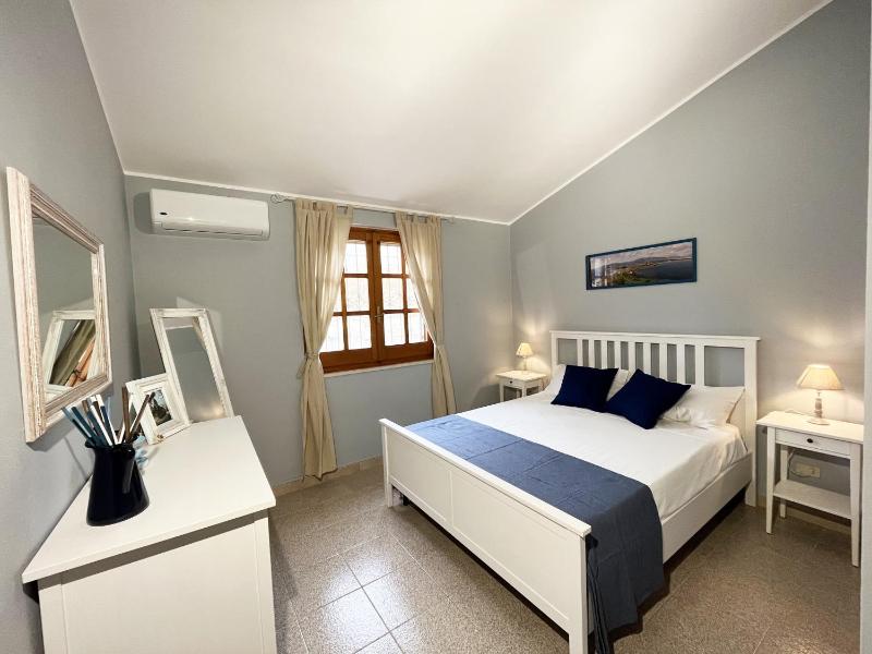 Villa SALMAGI a Terra Mala - Lussuosa villa fronte mare