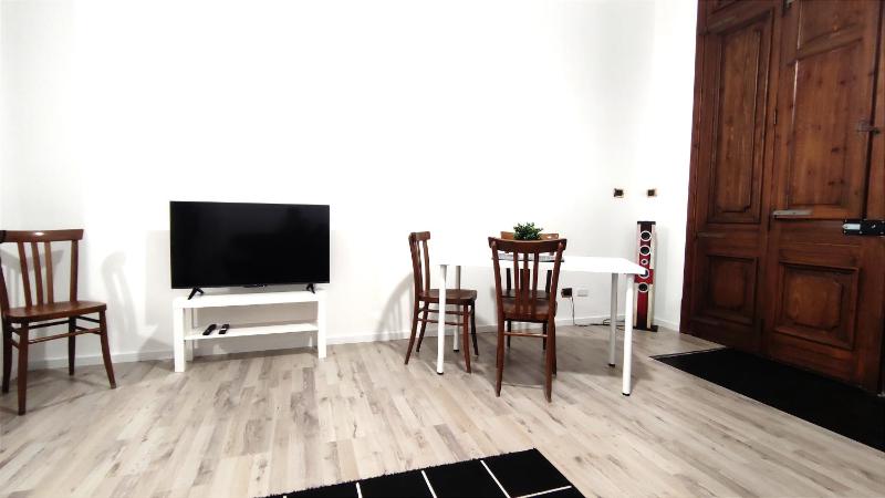 Via Verdi 14 a Cagliari - Moderno appartamento con vista città