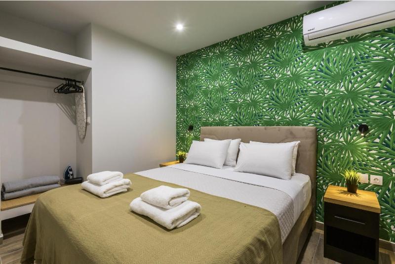 Raise Averof Serviced Apartments — отель с удобствами в Афины