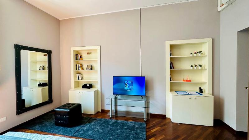 Sweet Apartment Navigli Milano S2 — комфортный отель в Милане
