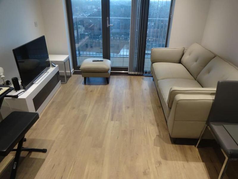 Flat near tube station, O2, Excel and Canary Wharf — отель в Лондоне, Соединенное Королевство