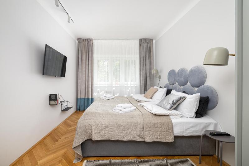 ECRU Warsaw Bohemian Living Apartment WWA9 — отель в Варшаве, Польша