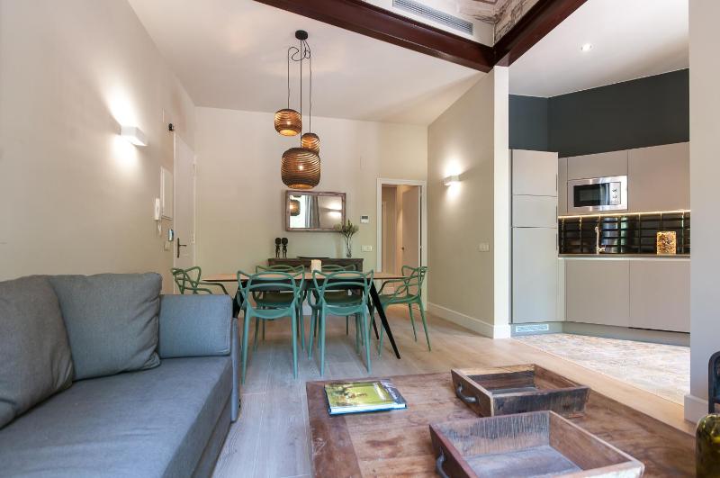 Weflating Suites Sant Antoni Market — отзывы гостей и цены
