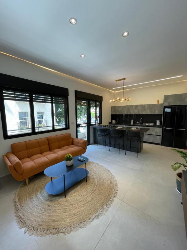 Цены на Prime location apartment in TLV в Тель-Авиве