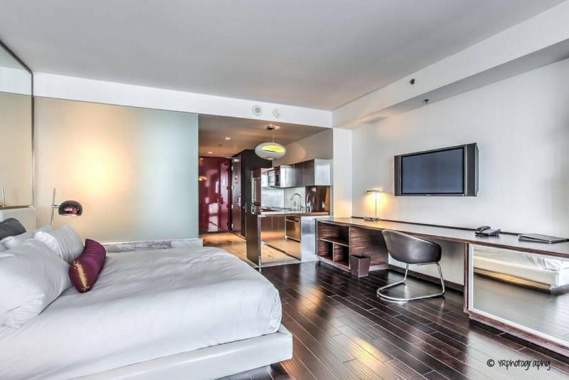 Strip View - Luxurious Studio at Palms Place — отель с удобным расположением в Лас Вегасе