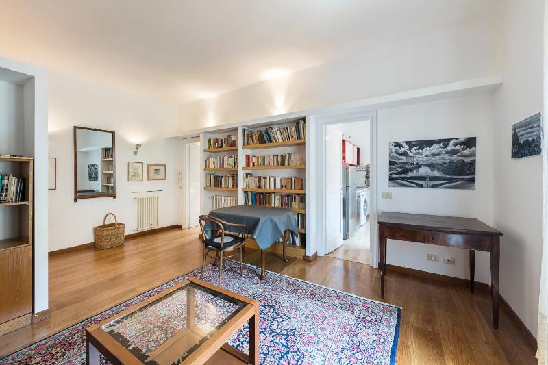 Цены на Quiet ApartmentTrastevere в Риме