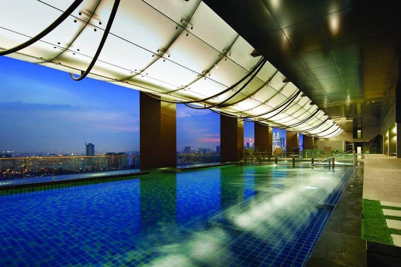M City Minimalist KLCC Suite — отель с удобствами в Куала-Лумпуре