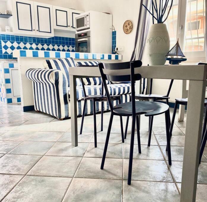 Villa Famigliare a Valledoria - Ampia e Accogliente