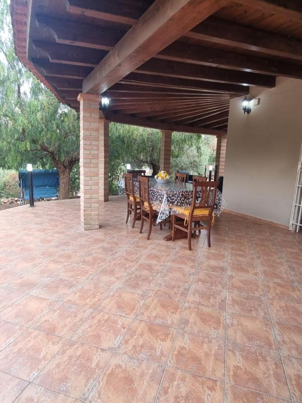 La Rosa Gialla a Solanas - Splendida villa con giardino