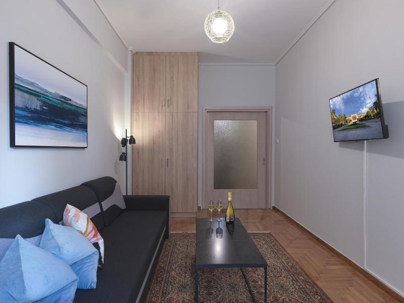 Comfortable apartment next to Museum and park — отель в Афины, Греция