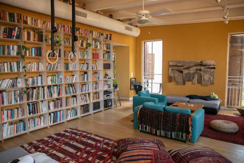 Magical bright renovated loft in Jaffa. — отзывы гостей и цены