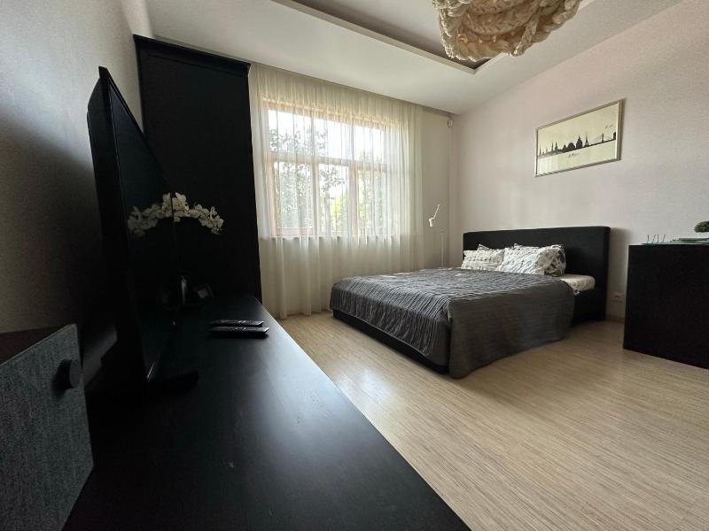 Studio apartment in private house — отель в риге, Латвия