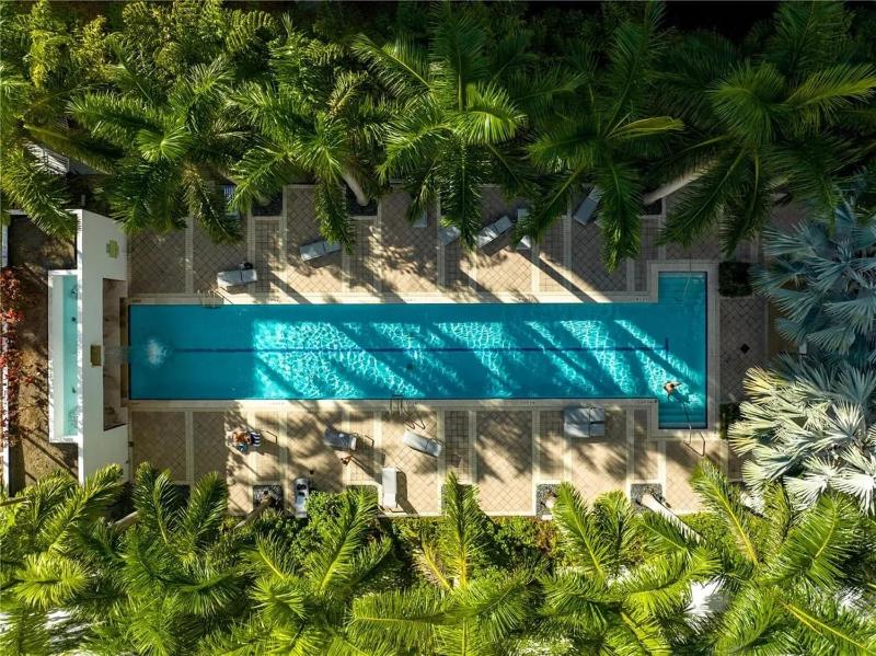 Center Stage- Downtown Parking Pool Hot Tub — отель в Майами, Соединенные Штаты Америки
