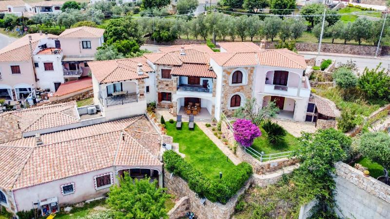 Green Garden House a Budoni - Oasi con vista mare
