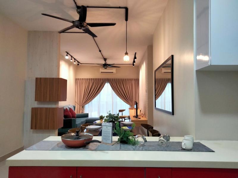 OUG Signature 3Br 6pax Old Klang Road — отель с удобным расположением в Куала-Лумпуре