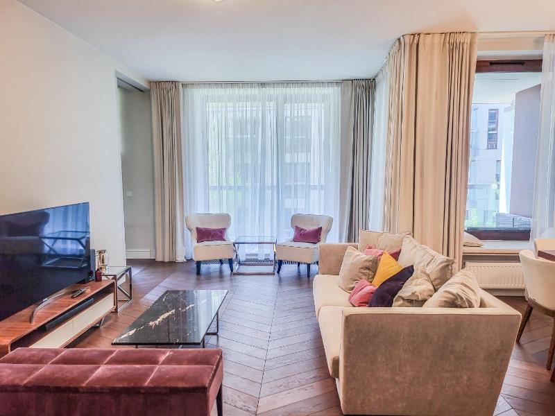 Quiet Luxury Apartment Powisle - Centrum Kopernik — комфортный отель в Варшаве