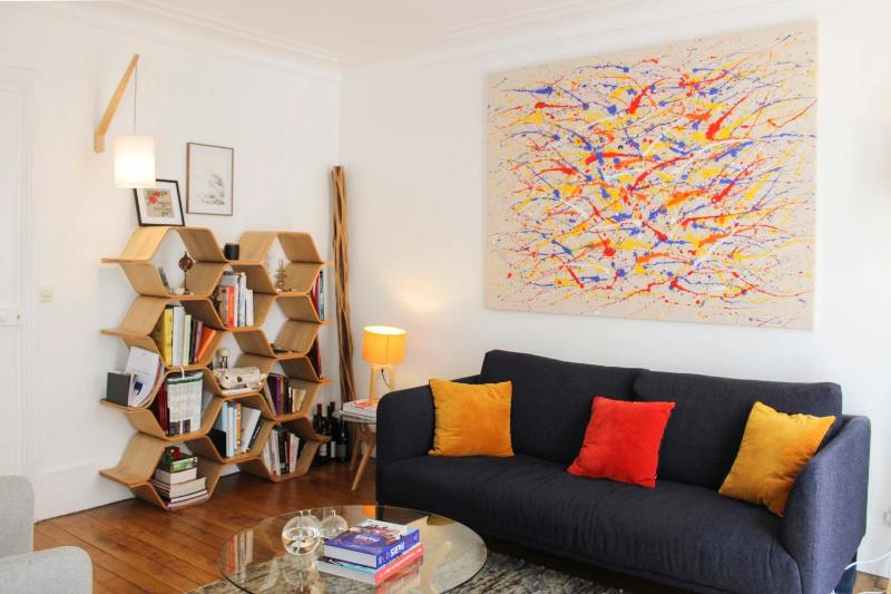 Lovely love nest near Montmartre — отель в Париже, Франция