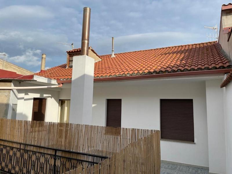 Casa Elena a Gonnesa - Spazioso Appartamento con Terrazza