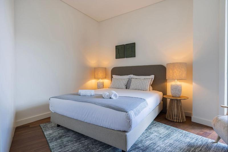 Radiant Apartment in City Center by LovelyStay — отель с удобствами в Лиссабоне