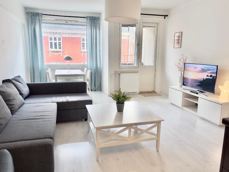 Lovely Central Apartment Helsinki — отель с удобствами в Хельсинки