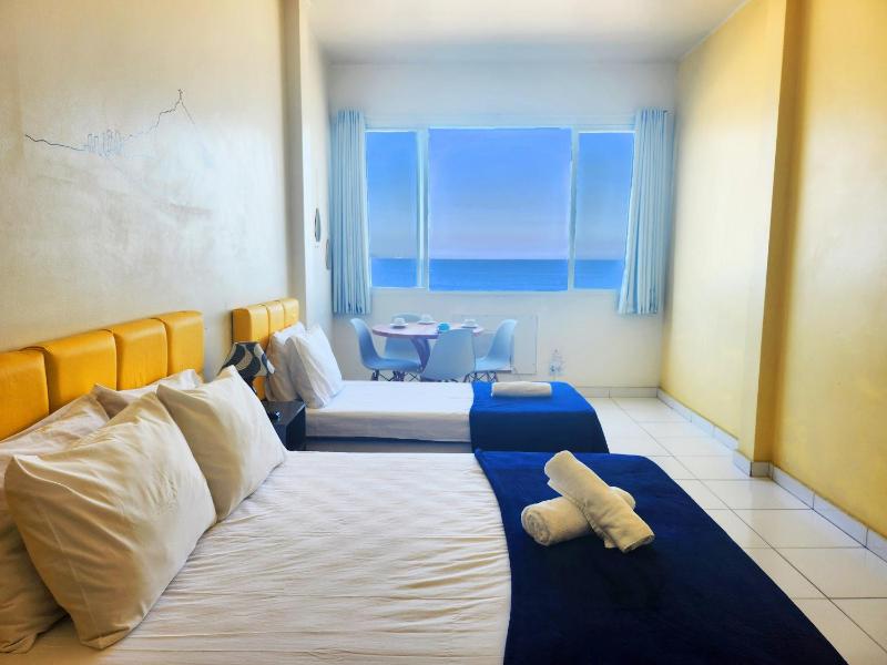Charmoso Studio na Areia de Copacabana TC801 — отель с удобным расположением в Рио