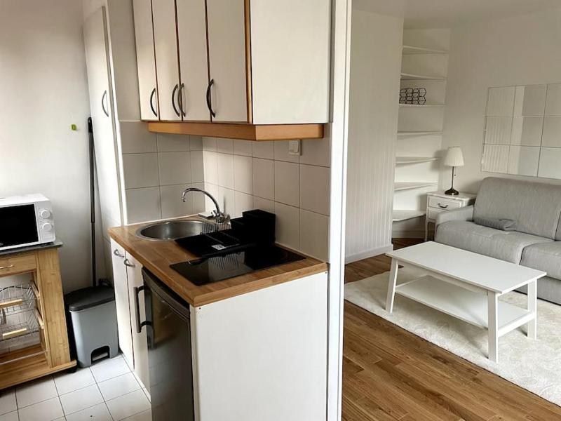 Studio meuble et tres lumineux — комфортный отель в Париже