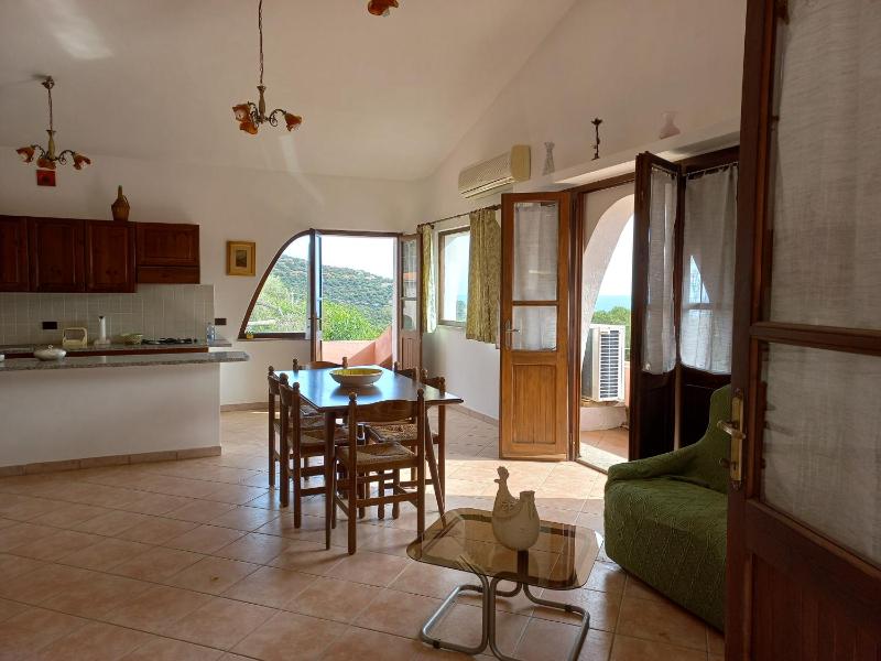 Villa Silvana a Terra Mala - Esclusiva casa vista mare
