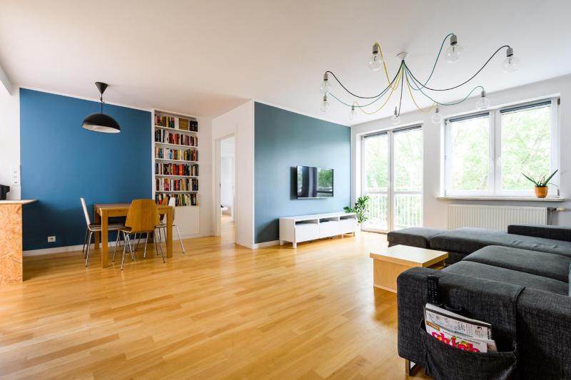 Apartament 100m2 - 2 sypialnie, 2 lazienki, salon, kuchnia, taras, WiFi, rowery — забронировать отель в Варшаве