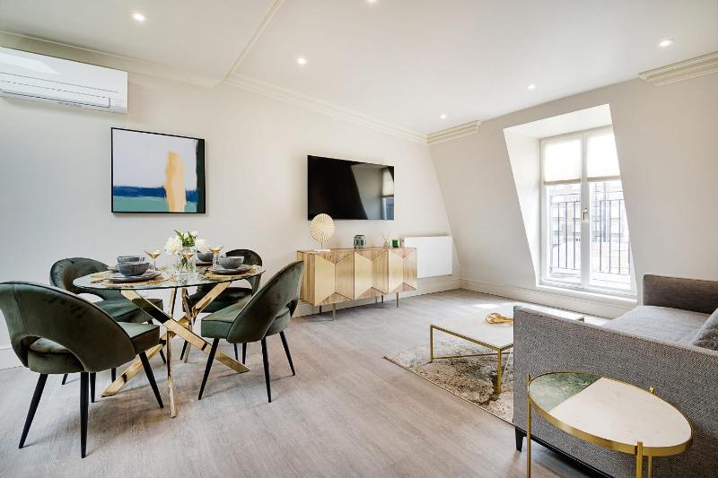 Цены на Marble Arch Suite 8-Hosted by Sweetstay в Лондоне