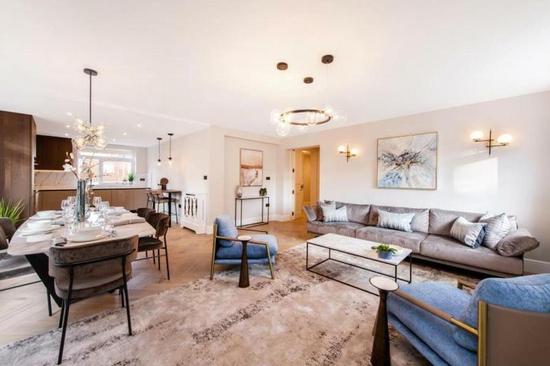 Ultra Luxury Central London 3Bed Apartment — забронировать отель в Лондоне