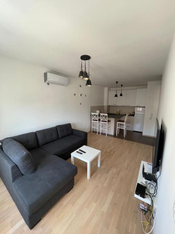 Home Away Apartment — отель с удобным расположением в Подгорице