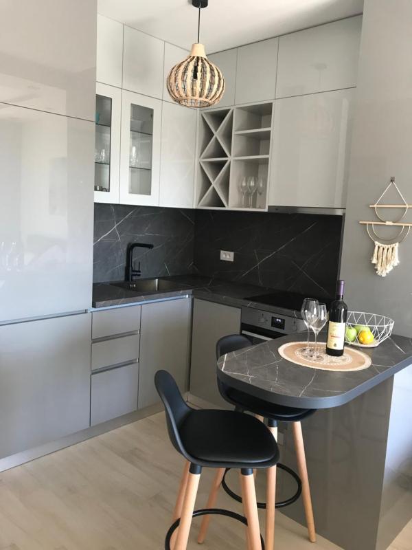 Cosy studio apartment in Budva with sea view — отель с удобным расположением в Будва