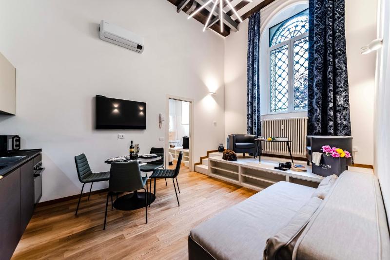 Dream Suites Milano Centro Porta Romana — отель с удобным расположением в Милане