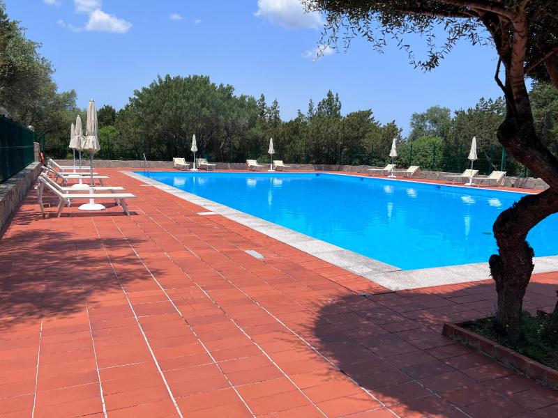 Appartamenti a Porto Rotondo: Piscina e Spiaggia