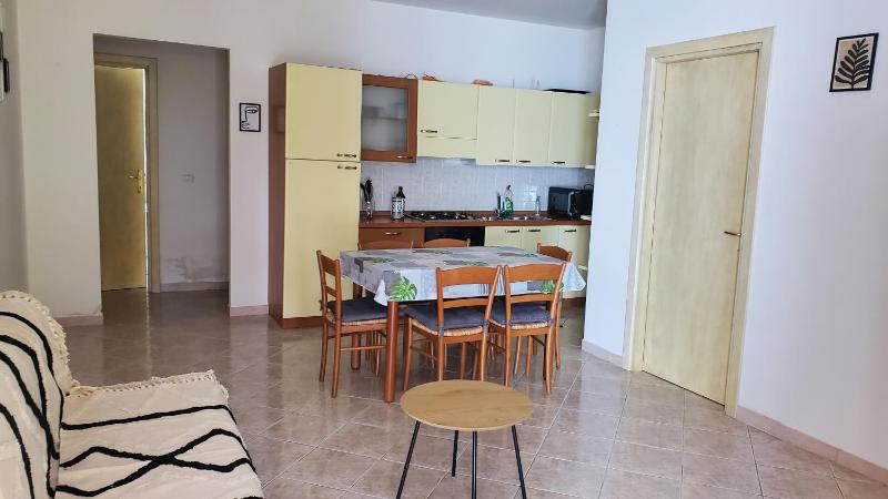 Come a Casa a Badesi - Spazioso appartamento con terrazza