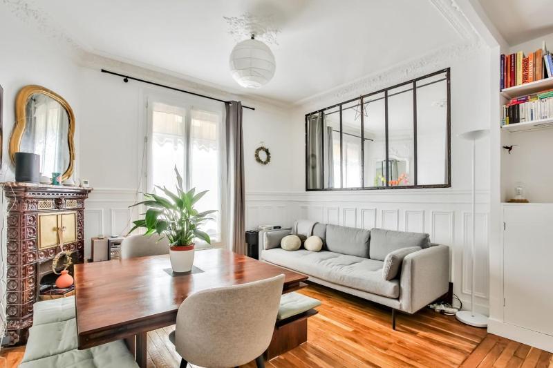 Charming apartment for 2 people - Paris 18e — отель с удобным расположением в Париже