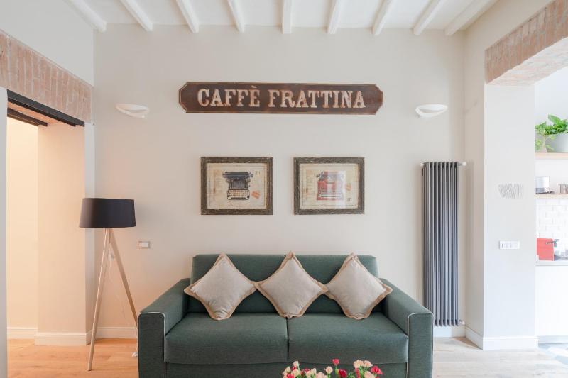 Цены на THE BREAK - Piazza di Spagna Maison Deluxe Terrace в Риме