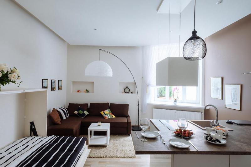 New stylish studio in the center — отель с удобствами в риге