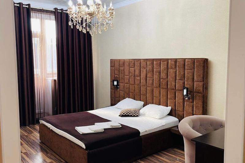 Apartamenty v centre goroda v ZK Arman — отель с удобствами в Актобе