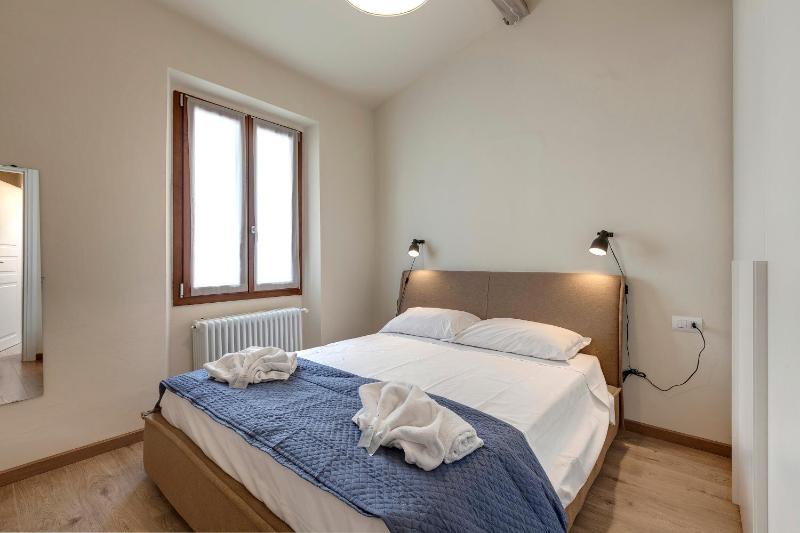 Mamo Florence - Santa Reparata Apartment — забронировать отель в Флоренции