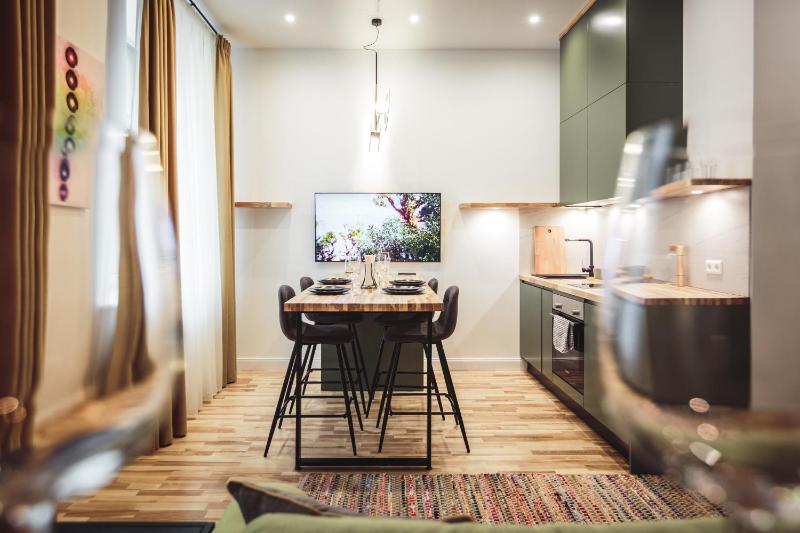 Harmony- Brand new & cozy very center of Riga — отель с удобствами в риге
